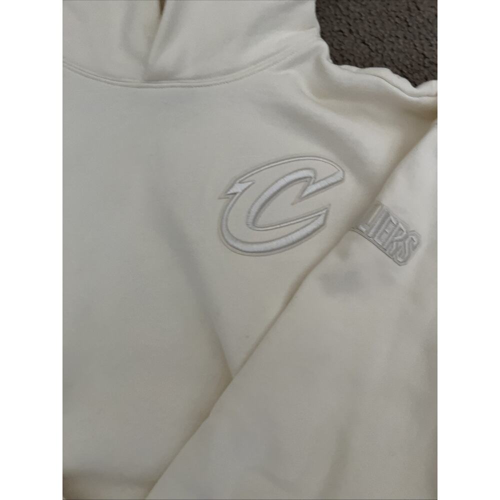 NBA CLEVELAND CAVALIERS NEUTRAL DROP SHOULDER MEN'S PULLOVER HOODI. Size Large - Picture 4 of 11
